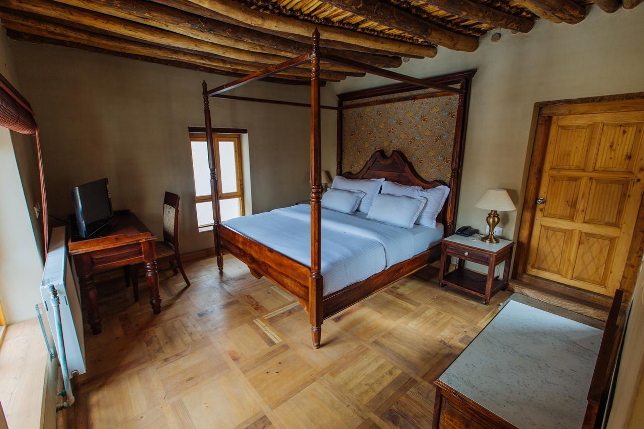 Ladakh Sarai Resort Лех Екстер'єр фото