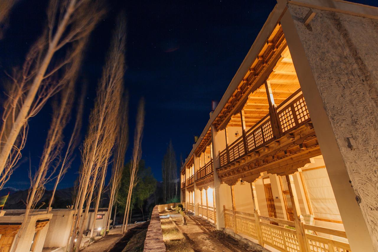 Ladakh Sarai Resort Лех Екстер'єр фото